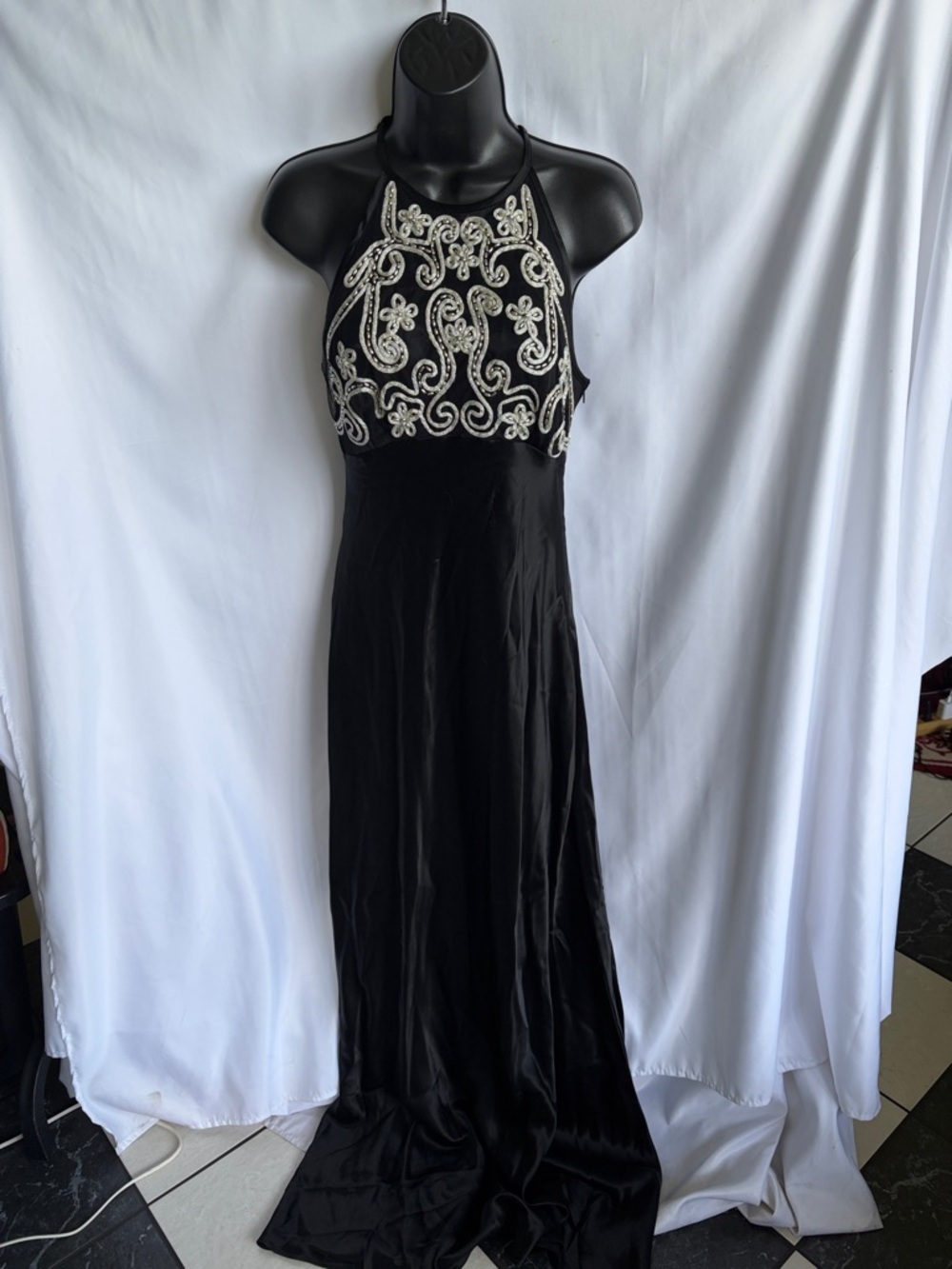 Zum Zum Vintage Halter Neck Formal Gown Maxi Dress Black&Silver, 19”PTP, 60” L